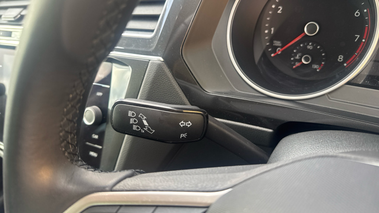 Volkswagen Tiguan 1.5 TSI 150 Life 5dr Petrol Estate